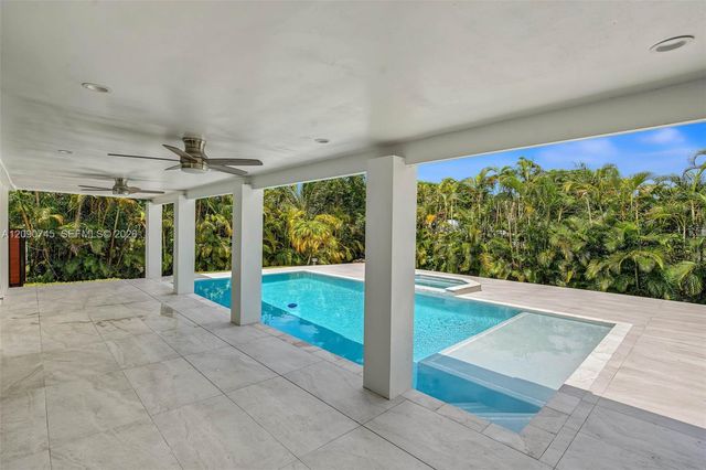 7475 SW 134th Street, Pinecrest, FL 33156