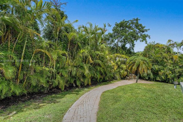 7475 SW 134th Street, Pinecrest, FL 33156