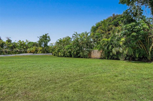7475 SW 134th Street, Pinecrest, FL 33156