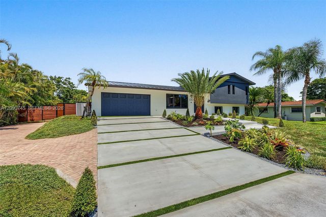 7475 SW 134th Street, Pinecrest, FL 33156