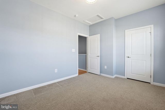 14619 FEATHERSTONE GATE DR, Woodbridge, VA 22191