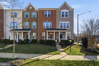 14619 FEATHERSTONE GATE DR, Woodbridge, VA 22191