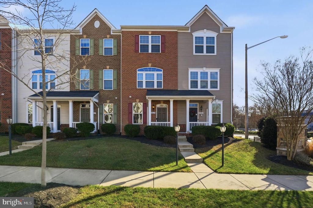 14619 FEATHERSTONE GATE DR, Woodbridge, VA 22191