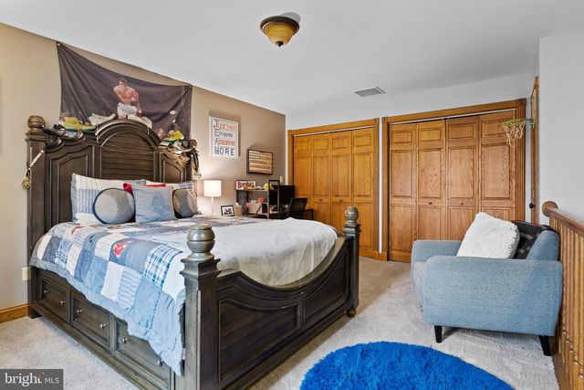 214 N MILL RD, Harrisburg, PA 17112