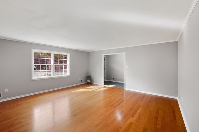 305 Holly Drive, Spartanburg, SC 29301