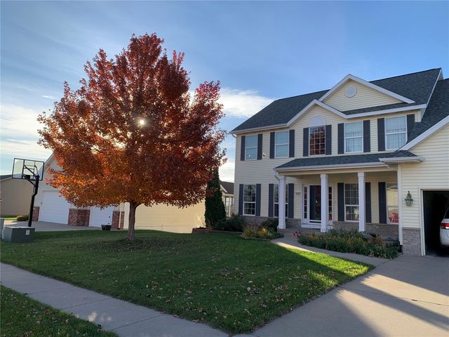 4145 Heather View Drive, Marion, IA 52302