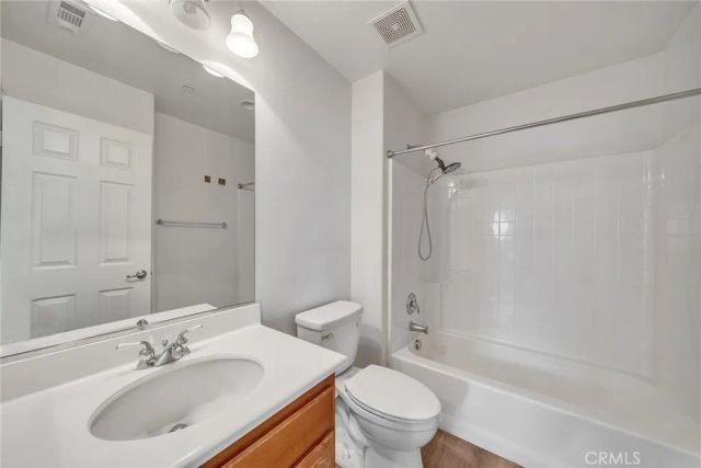 15621 Pisa Lane, Fontana, CA 92336