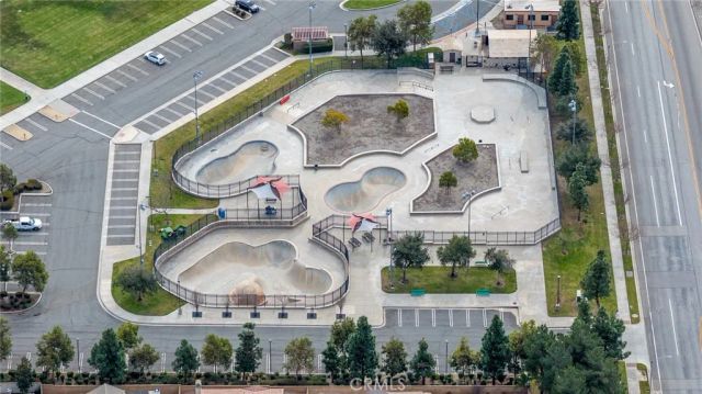 15621 Pisa Lane, Fontana, CA 92336