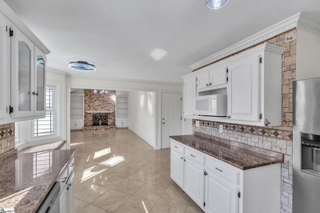 208 Forrester Creek Way, Greenville, SC 29607