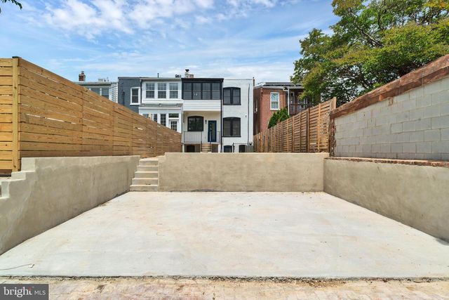 518 RANDOLPH ST NW, Washington, DC 20011