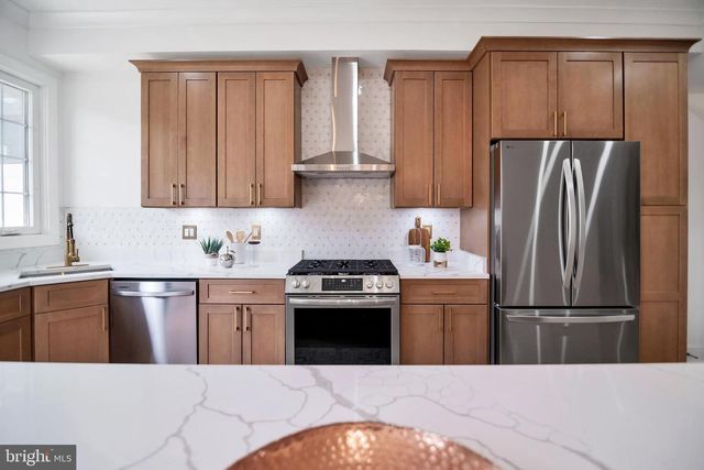 518 RANDOLPH ST NW, Washington, DC 20011