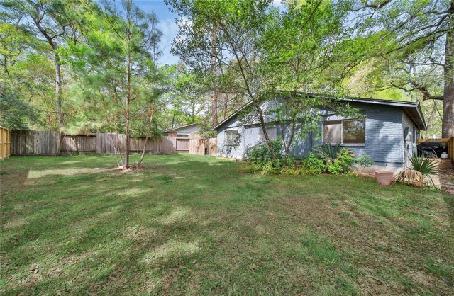 26 Green Field Place, The Woodlands, TX 77380