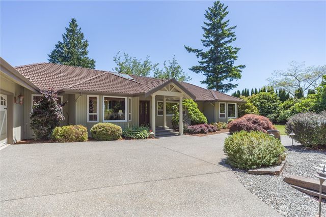 154 Maxview Drive, Port Ludlow, WA 98365