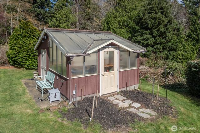 154 Maxview Drive, Port Ludlow, WA 98365