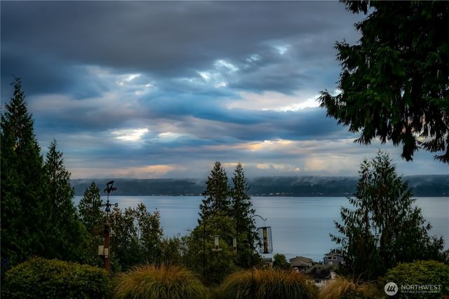 154 Maxview Drive, Port Ludlow, WA 98365