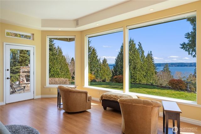 154 Maxview Drive, Port Ludlow, WA 98365