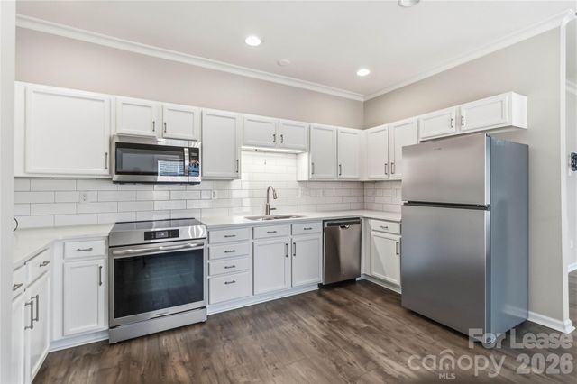 8710 Arrowhead Place Lane, Cornelius, NC 28031