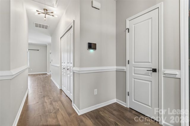8710 Arrowhead Place Lane, Cornelius, NC 28031