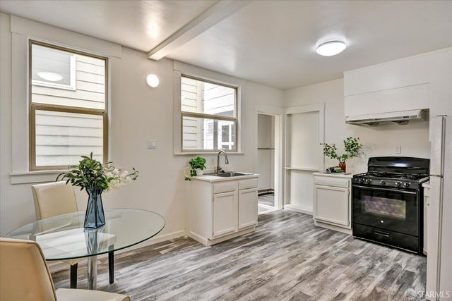 1573 19th Avenue, San Francisco, CA 94122