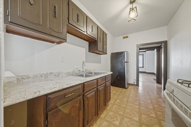 1140 N Lawndale Avenue 1, Chicago, IL 60651