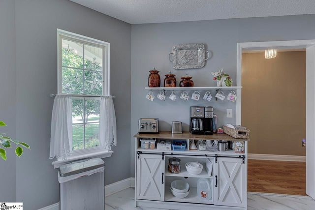 2109 Rolling Green Road, Anderson, SC 29621