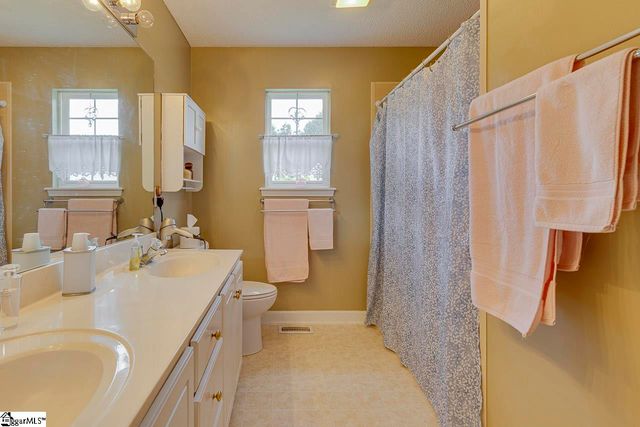 2109 Rolling Green Road, Anderson, SC 29621