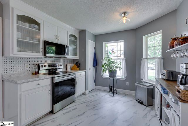 2109 Rolling Green Road, Anderson, SC 29621