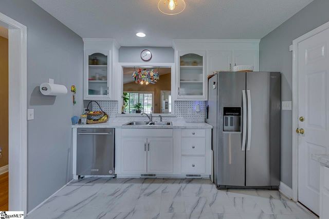 2109 Rolling Green Road, Anderson, SC 29621