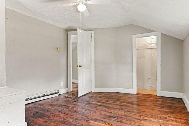 210 Days Avenue, Buchanan City, MI 49107