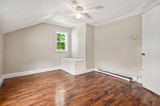 210 Days Avenue, Buchanan City, MI 49107