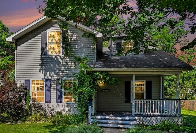 210 Days Avenue, Buchanan City, MI 49107