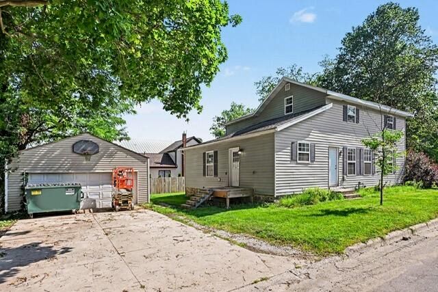 210 Days Avenue, Buchanan City, MI 49107