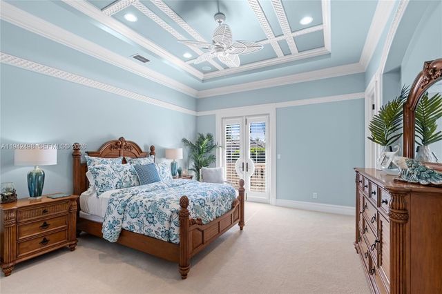 833 Harbour Isle Place, North Palm Beach, FL 33410