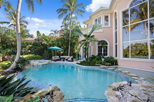 833 Harbour Isle Place, North Palm Beach, FL 33410