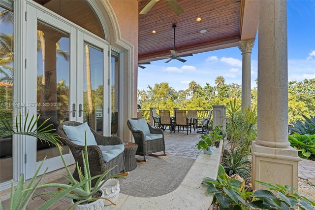 833 Harbour Isle Place, North Palm Beach, FL 33410