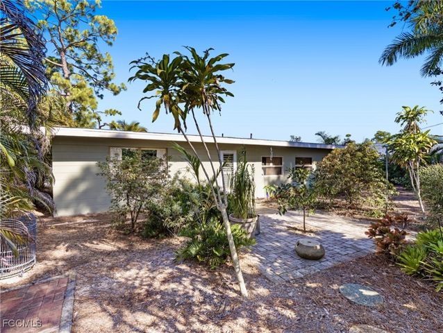 2442 Gorham AVE, Fort Myers, FL 33907