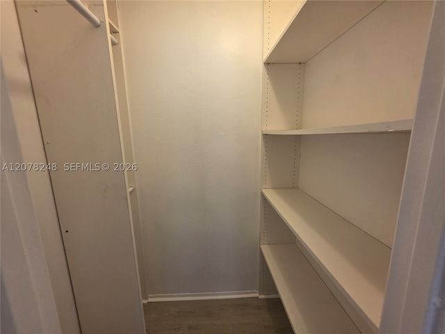 701 Three Islands Blvd 110, Hallandale Beach, FL 33009