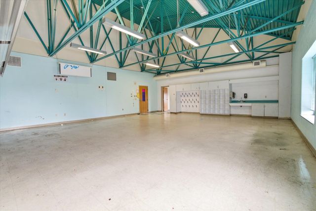 555 Cedar Street, Manchester, NH 03103