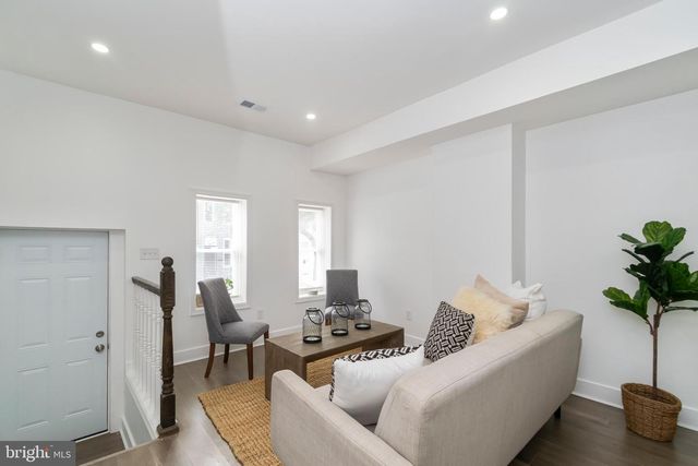 1528 HOLBROOK STREET, Baltimore, MD 21202