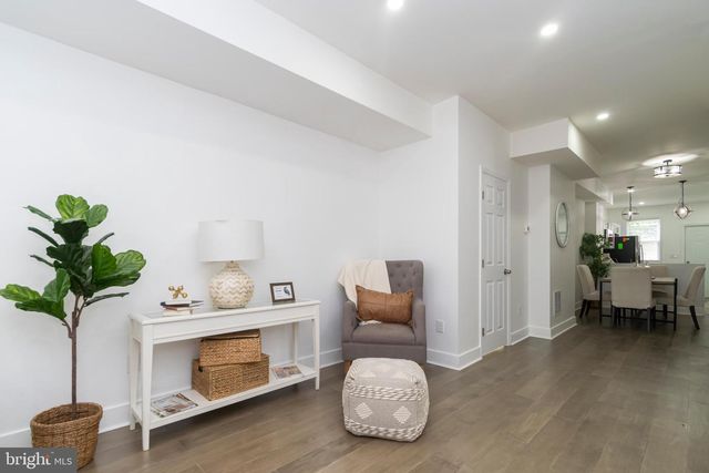 1528 HOLBROOK STREET, Baltimore, MD 21202
