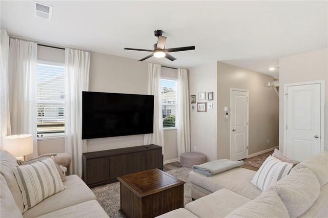 302 Penn Station Way, Cartersville, GA 30120