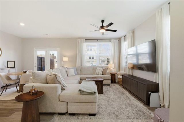 302 Penn Station Way, Cartersville, GA 30120