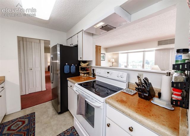 411 Lakewood Circle A408, Colorado Springs, CO 80910