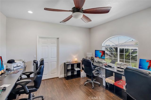 6910 Oak Vista Lane, Oak Hills, CA 92344