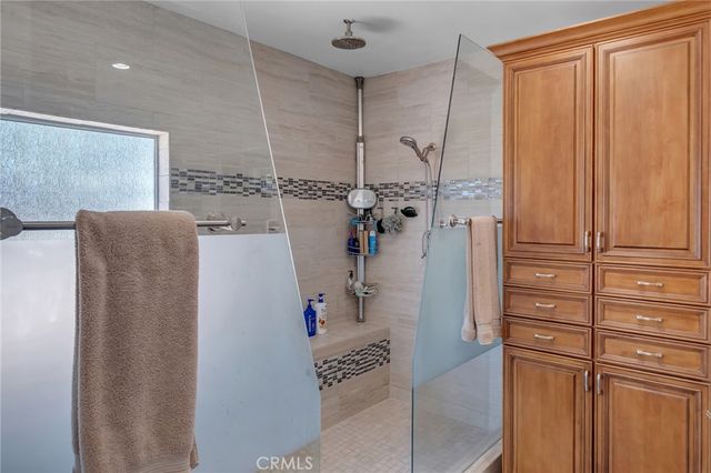 6910 Oak Vista Lane, Oak Hills, CA 92344