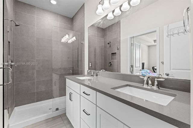 1190 Eucalyptus Dr 5, Hollywood, FL 33021