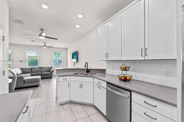 1190 Eucalyptus Dr 5, Hollywood, FL 33021