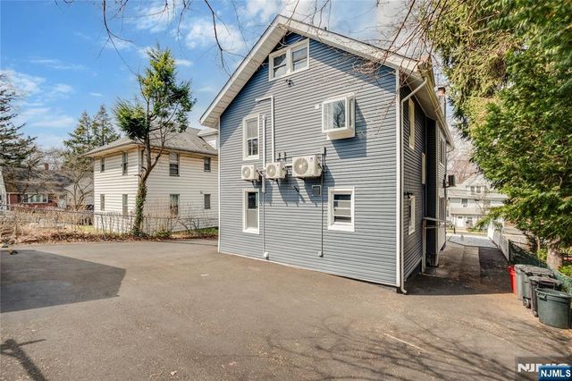 561 Grand Avenue, Leonia, NJ 07605