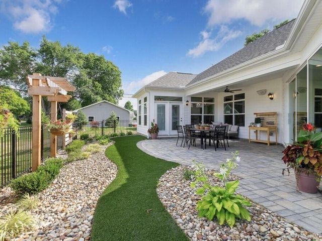 16175 Quarter Pole Lane, Westfield, IN 46074