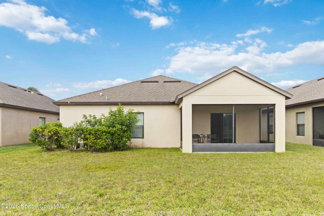 577 Trymore Drive SE, Palm Bay, FL 32909